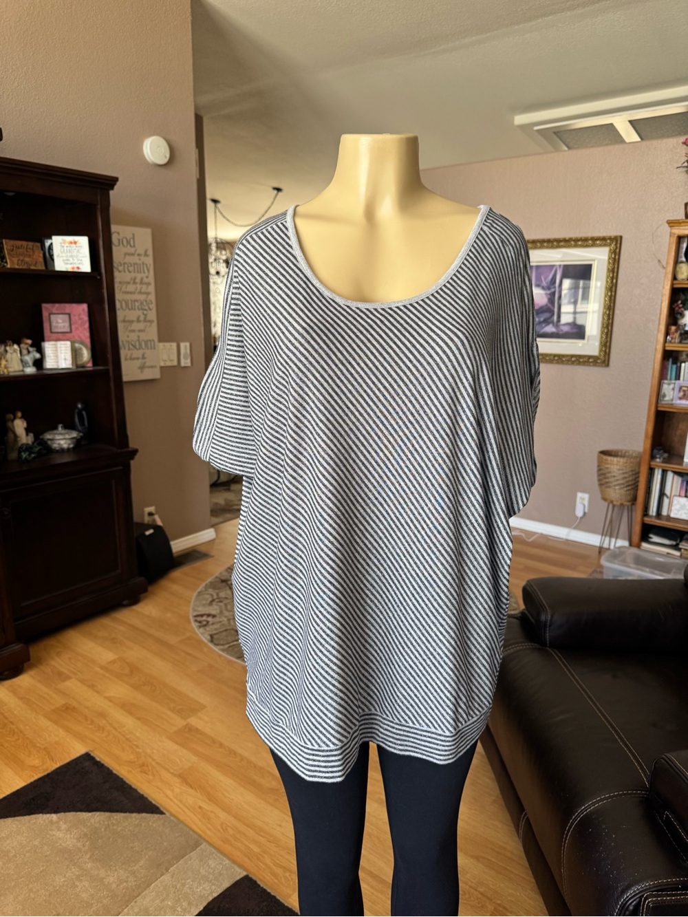 Coldwater Creek black & silver stripes short upside down sleeves blouse-1X
